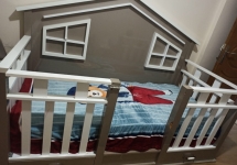 Temiz kullanılmış özel yapım montessori 