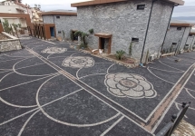 Kocaeli İzmit granit küptaş begonit küptaş Bazalt küptaş zemin döşeme uygulama ekibi Halil usta ekibi 