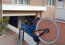 İNCE TEKERLİ BASIK BİSİKLET